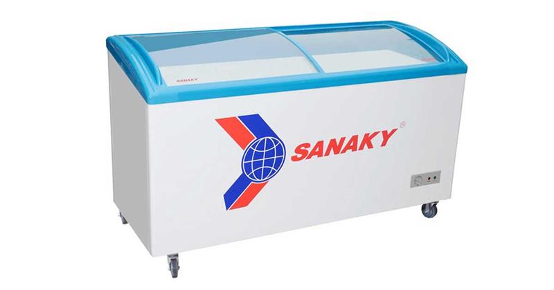 Tủ đông kính cong Sanaky 300 lít VH-3899K Tủ đông kính cong Sanaky 300 lít VH-3899K