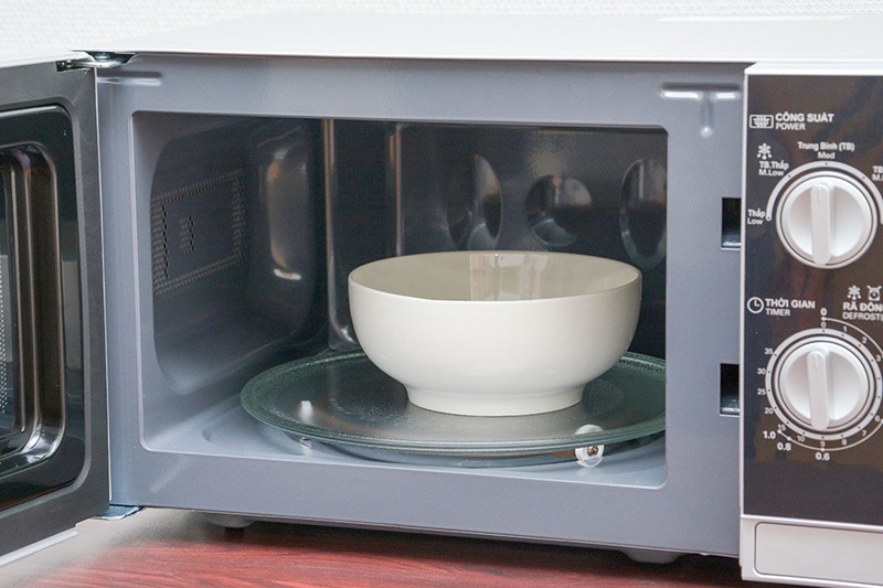 Lò vi sóng Sharp R-205VN-S 20 lít Lò vi sóng Sharp R-205VN-S 20 lít