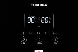 Cay Nuoc Nong Lanh Toshiba Rwf W1830bvk