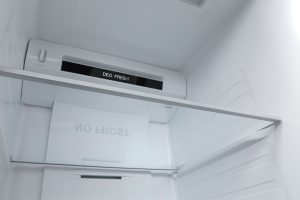 Tủ lạnh Aqua Inverter 550 lít Side By Side AQR-S612XA(CBC)