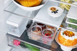 Tủ lạnh LG Inverter 612 lít LFD61BLGAI