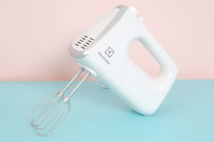 Máy đánh trứng Electrolux EHM3407