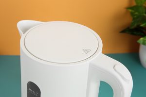 Ấm đun siêu tốc Panasonic 1.7 lít NC-K101WRA