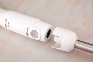 Máy xay cầm tay Philips HR2537