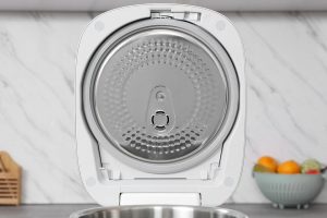 Nồi cơm cao tần Panasonic 1.5 lít SR-HNS151WRA