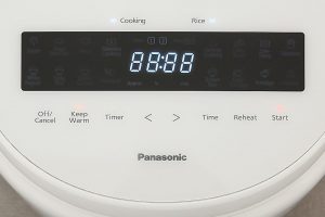 Nồi cơm điện tử Panasonic 1.8 lít SR-DK184WRA