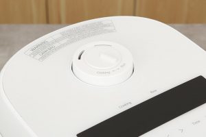 Nồi cơm điện tử Panasonic 1.8 lít SR-DK184WRA