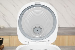 Nồi cơm điện tử Panasonic 1.8 lít SR-DL184WRA