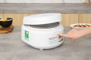 Nồi cơm điện tử Panasonic 1 lít SR-DL104WRA