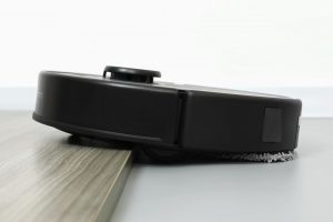 Robot hút bụi lau nhà Roborock Q Revo 5V1 - Đen