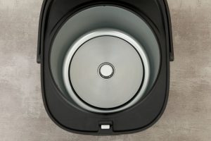 Nồi cơm điện tử Toshiba 1.8 lít RC-18DR5UVN(H)