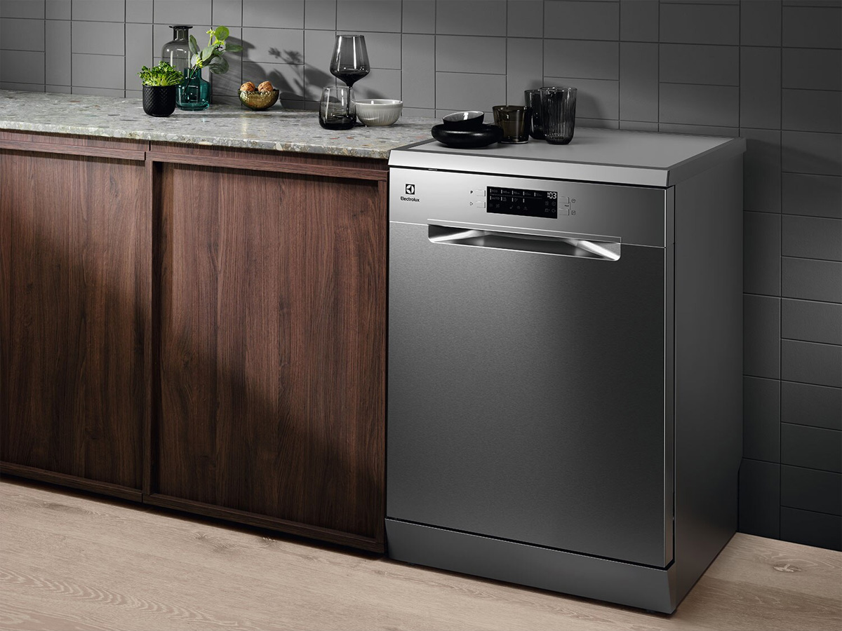 Máy rửa chén độc lập Electrolux ESA47200SX