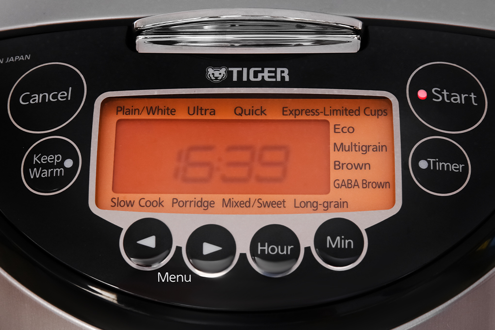 Nồi cơm cao tần Tiger 1.8 lít JKT-D18V Nồi cơm cao tần Tiger 1.8 lít JKT-D18V