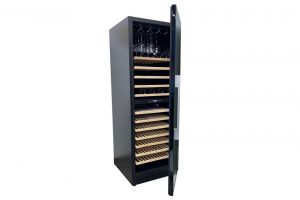 Tủ rượu vang Kocher 126 chai KWEU-11126B