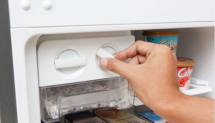 Tủ lạnh Electrolux Inverter 341 lít ETB3740K-A