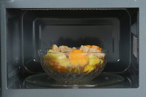 Lo Vi Song Co Nuong Sharp R G228vn Sl 20 Lit