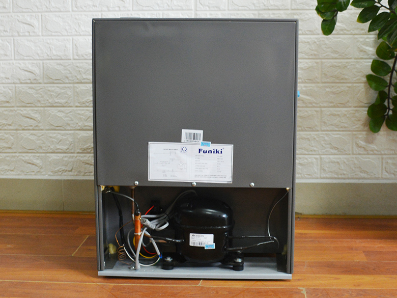 Tủ lạnh Funiki 74 lít FR-71CD