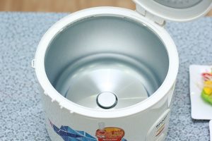 Noi Com Dien Sharp 1.8 Lít KS 18TJV