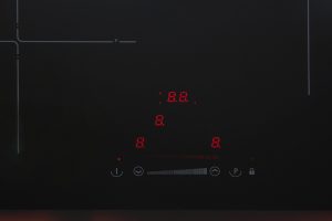 Bep Tu 3 Vung Nau Lap Am Hafele Hc I603d 53661.631)