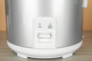 Nồi cơm nắp gài Panasonic 1.8 lít SR-MVN18LRAX