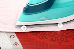 Bàn ủi hơi nước Philips DST3030/70 2400W