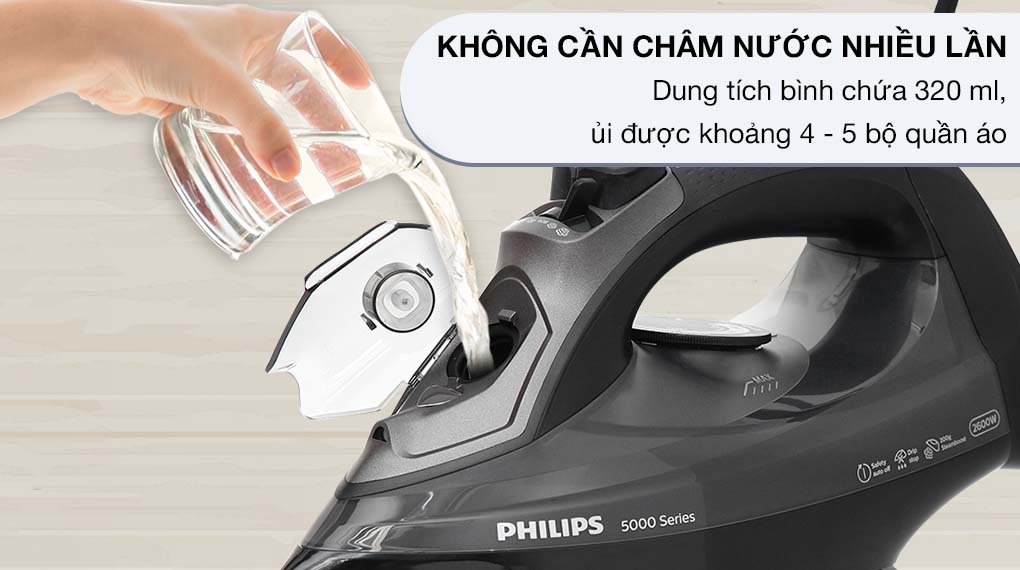 Bàn ủi hơi nước Philips DST5040/80 2600W - Dung tích bình chứa