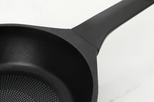 Chảo nhôm sâu chống dính đáy từ 22 cm Tefal Robusto E2490344