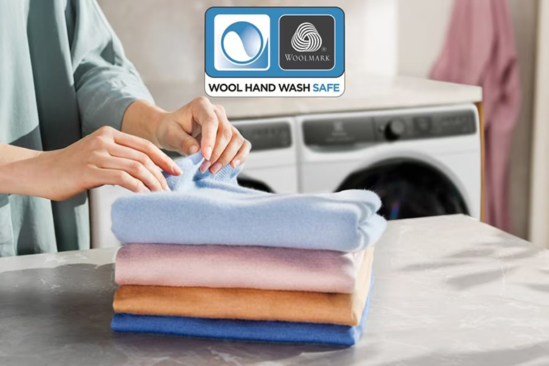 Máy giặt sấy Electrolux 13 kg EWW1343R7WC lồng ngang - Được Woolmark chứng nhận