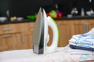 Bàn ủi khô Panasonic PABU-NI-317TXRA 1000W