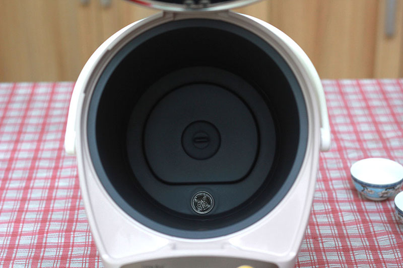 Bình thủy điện Panasonic NC-EG2200CSY 2.2 lít