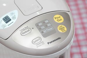 Bình thủy điện Panasonic NC-EG2200CSY 2.2 lít