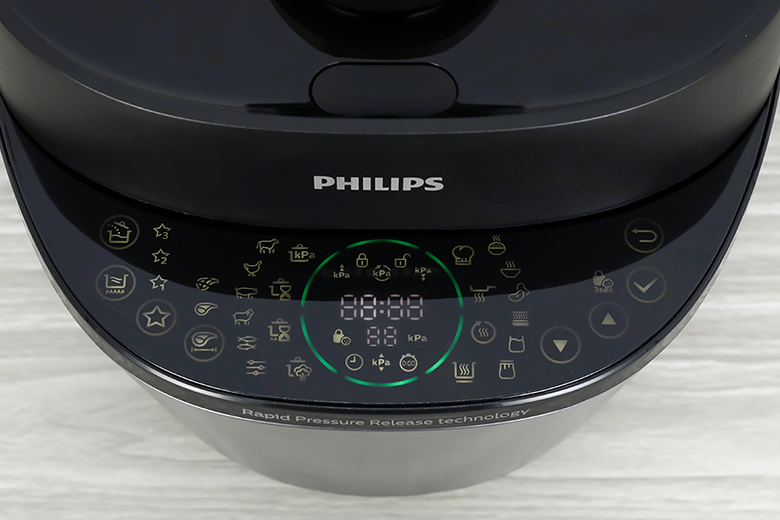 Nồi áp suất điện Philips HD2151/66 5 lít - Bảng điều khiển