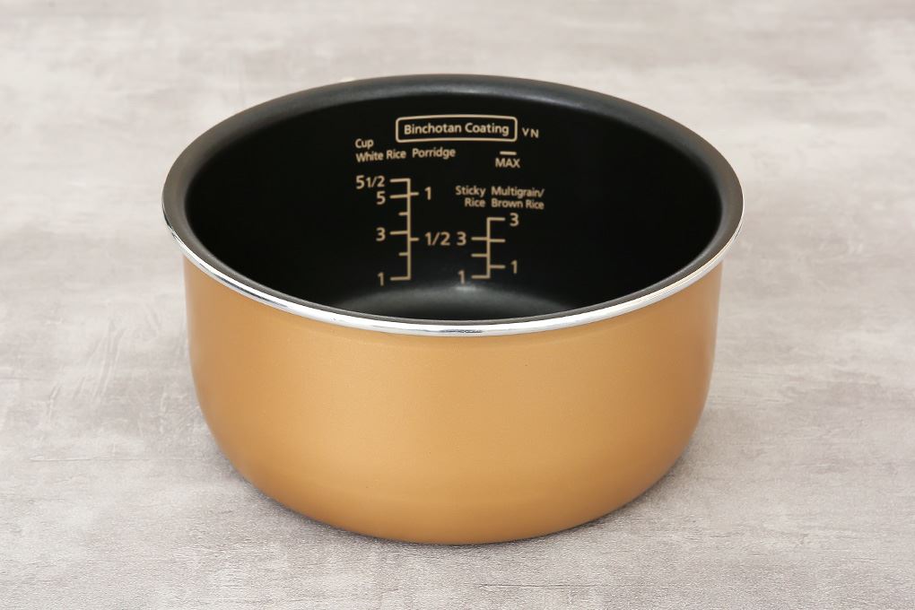 Nồi cơm điện tử Panasonic 1 lít SR-DM104KRA - Dung tích