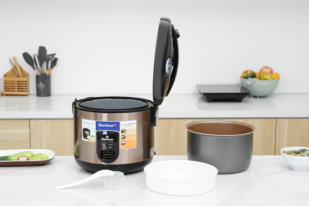 Nồi cơm nắp gài BlueStone 2.8 lít RCB-5538 - Công nghệ nấu, công suất - Dung tích