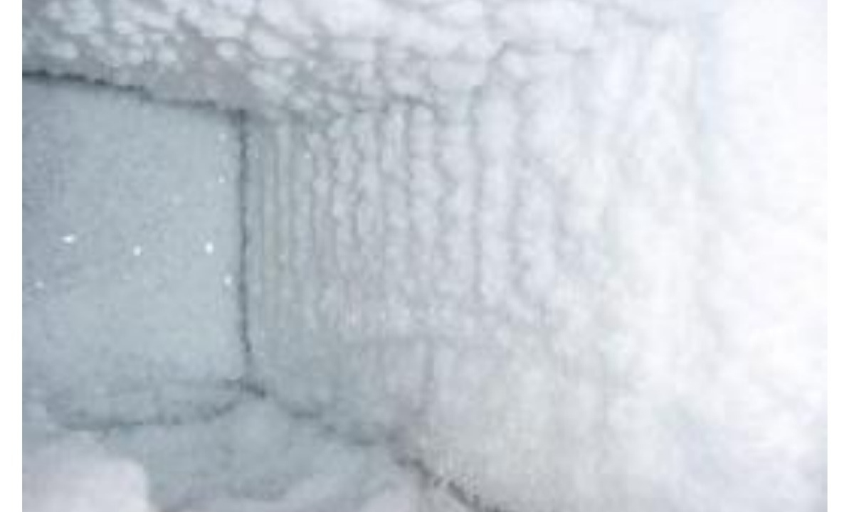 Công Nghệ Không Đóng Tuyết Công nghệ không đóng tuyết là hình thức làm lạnh gián tiếp, giúp ngăn chặn sự hình thành tuyết và băng bên trong t