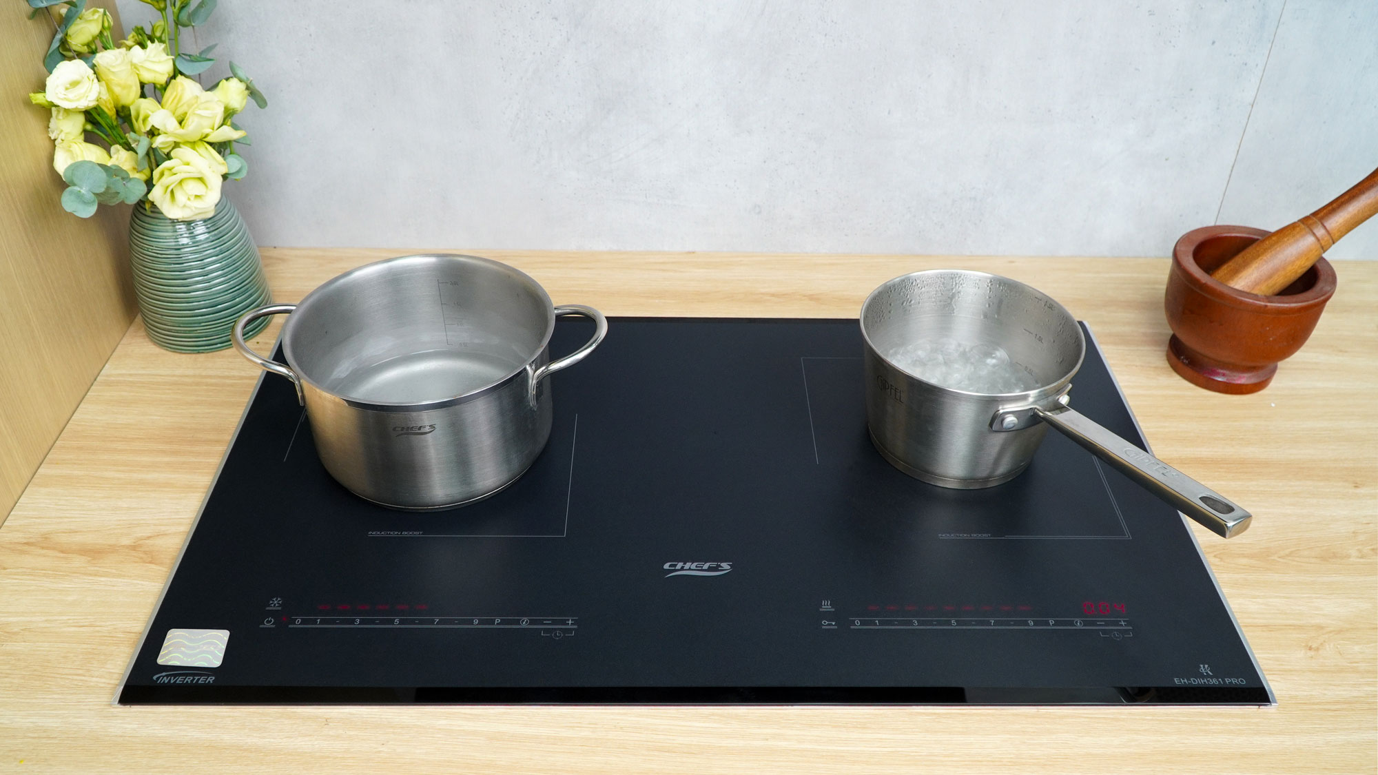 Thiết kế giao diện đơn giản - dễ sử dụng