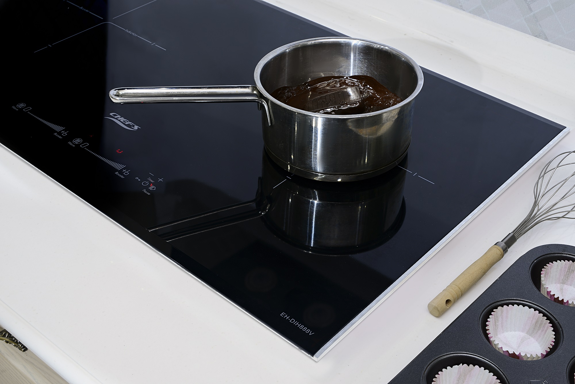 bếp từ Chef's EH-DIH888V có công suất 4000W