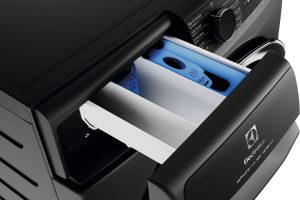 Máy giặt Electrolux Inverter 11 kg EWF1143P5SC