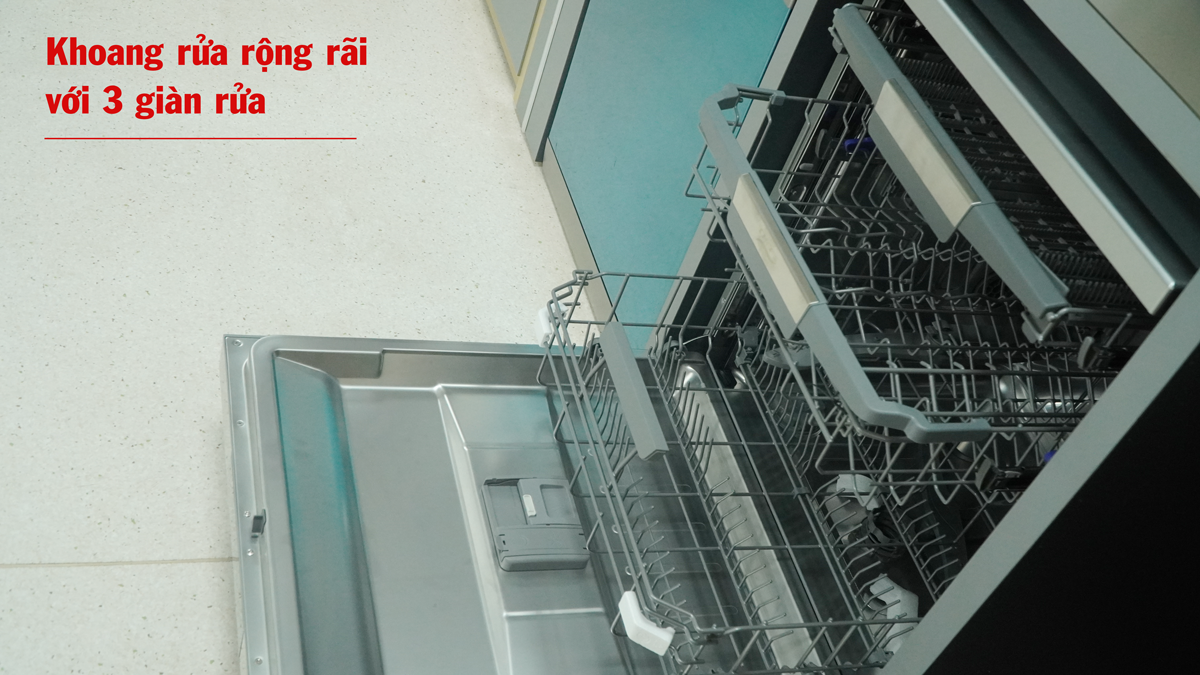 Máy rửa bát EH-DW401D có 3 khoang rửa