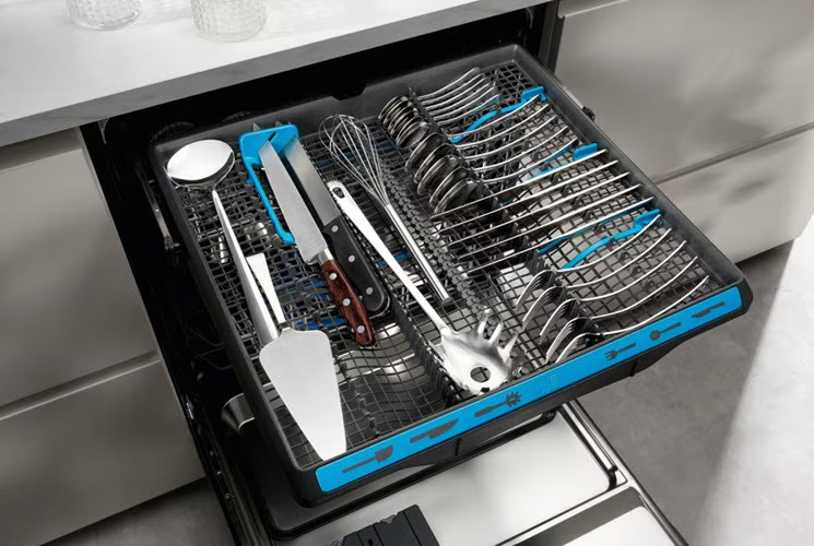 Máy rửa bát Electrolux UltimateCare 700 âm tủ EEM48300L