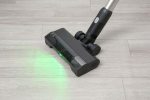 Máy hút bụi cầm tay Roborock H60 Hub Pro