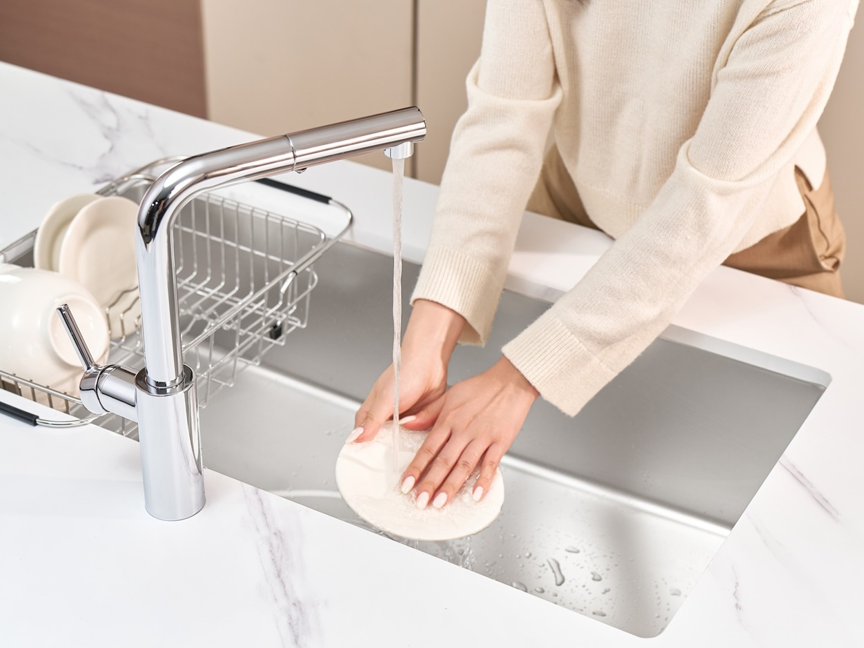 Chậu rửa bát Konox phong cách Nhật bề mặt mịn Tari 870SM