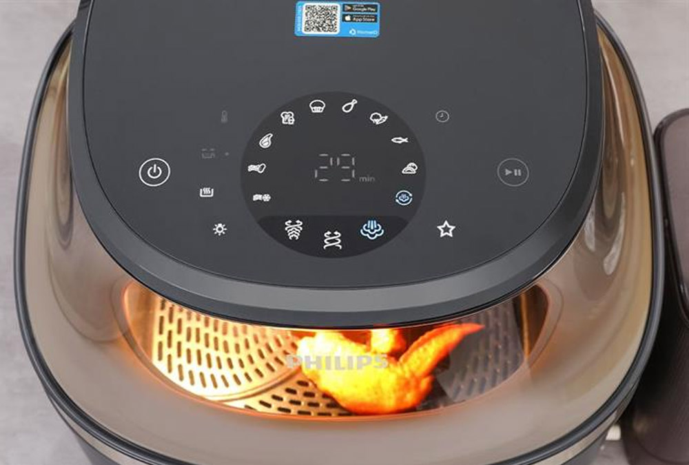 Nồi Chiên Không Dầu Philips NA543/00 sử dụng bảng điều khiển cảm ứng