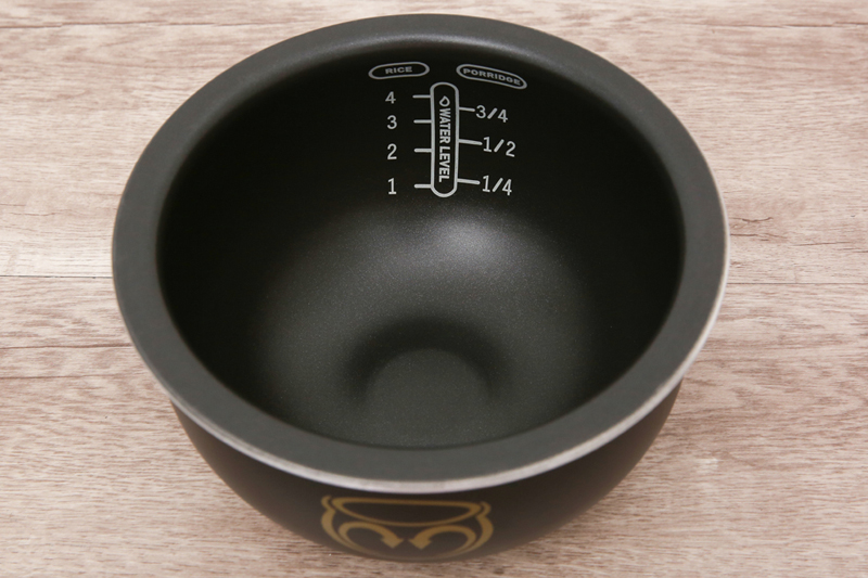 Lòng nồi cực dày bền - Nồi cơm điện từ Tefal RK 604165