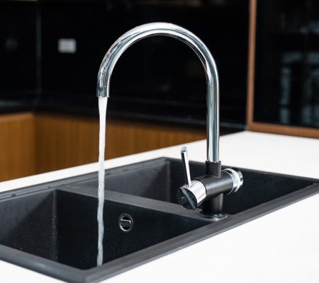 Vòi rửa bát ba đường nước Konox Trim-Water Black