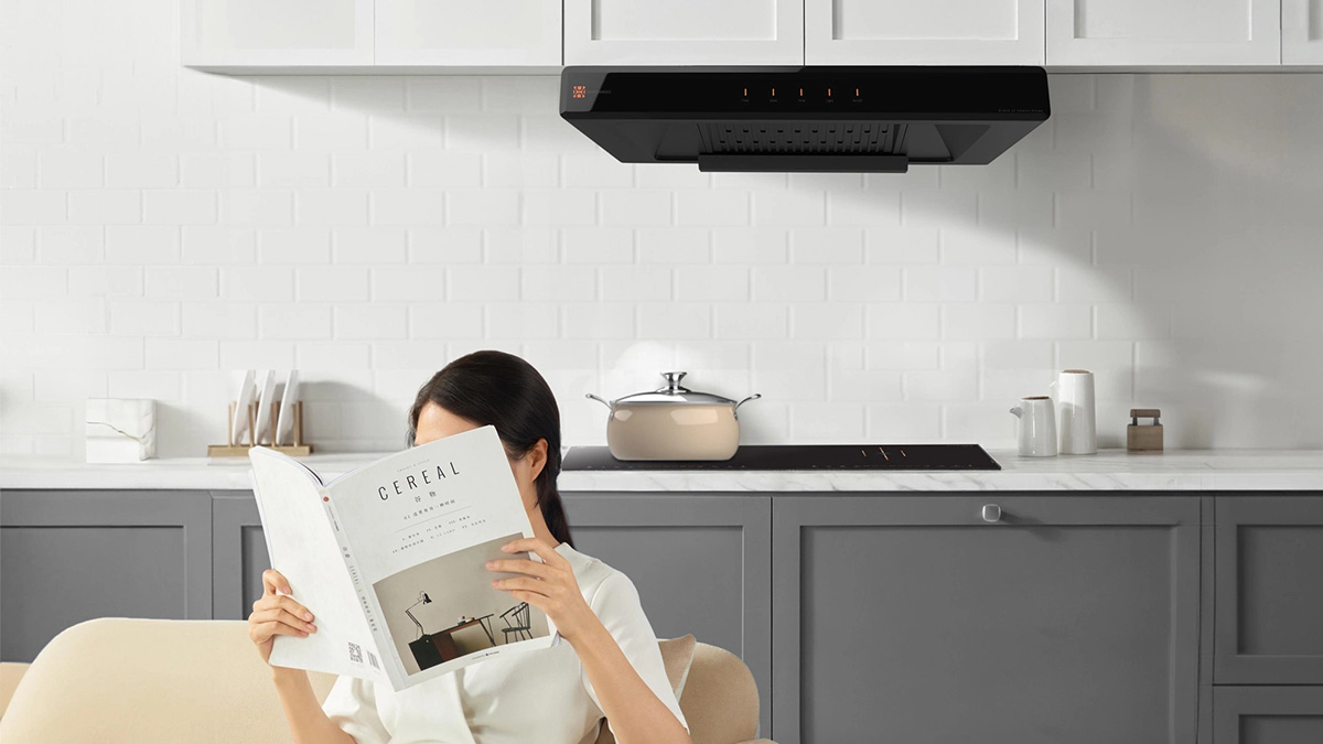 Máy hút mùi Hawonkoo HRH-701 sở hữu thiết kế gọn gàng sang trọng