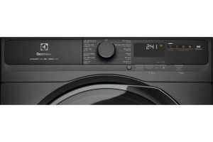 Máy sấy bơm nhiệt Electrolux 8 kg EDH803J5SCR